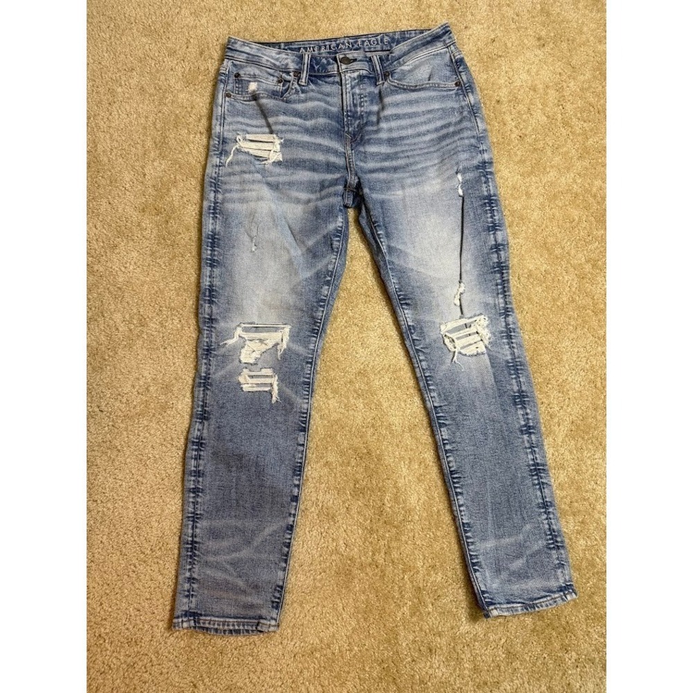 American Eagle AirFlex+ Athletic Jeans Mens 32x32 (34x31) Distressed Light Wash